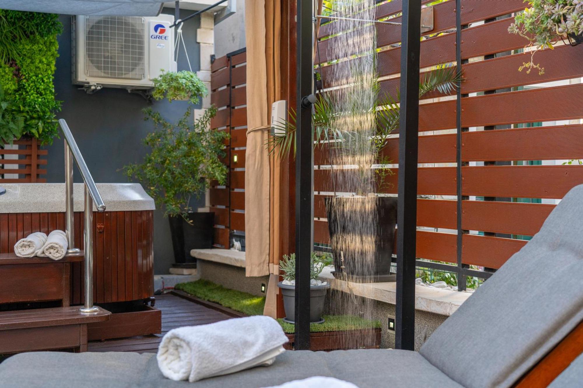 Apartments Villa Tomas เบรลา ภายนอก รูปภาพ