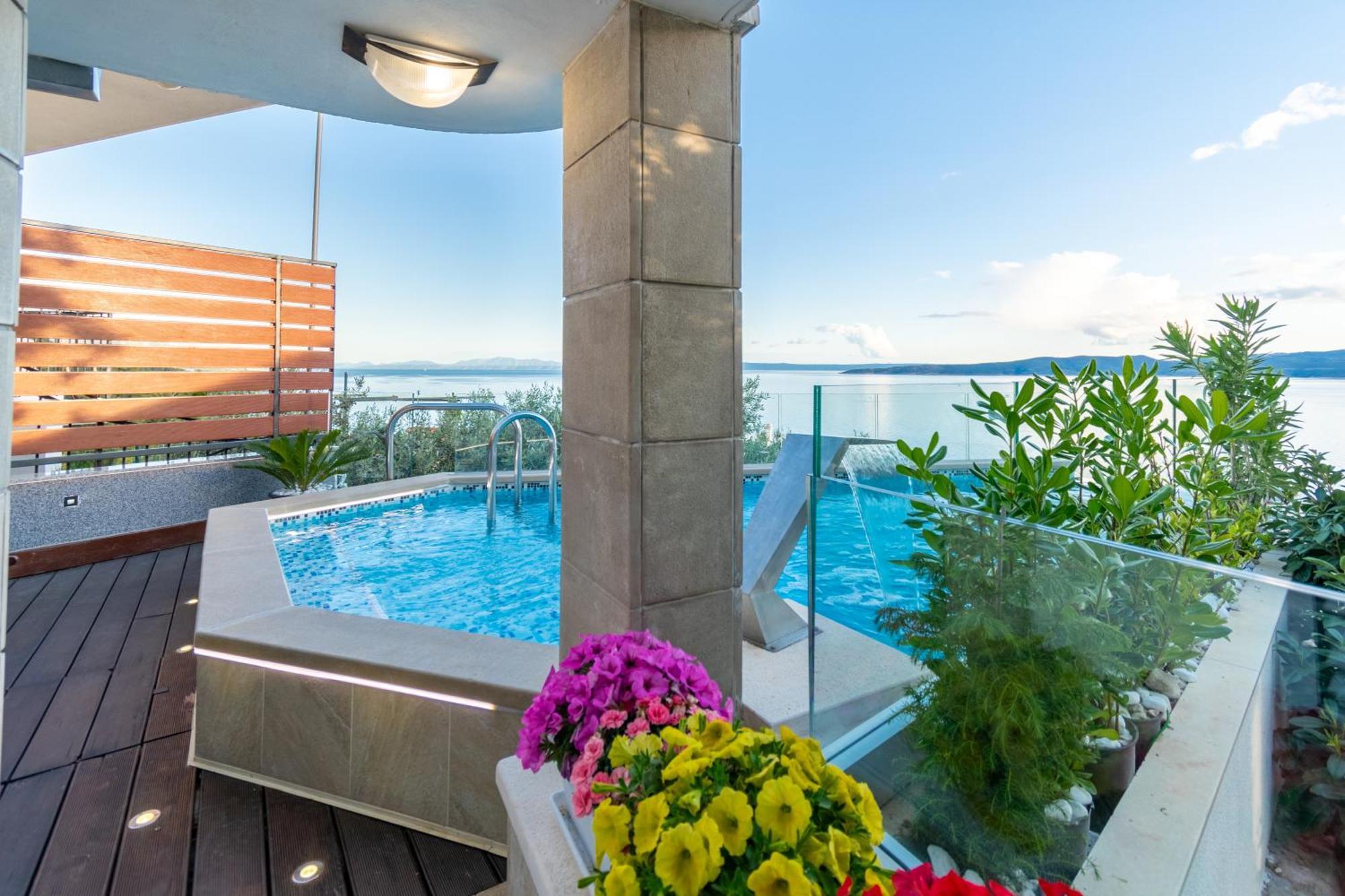 Apartments Villa Tomas เบรลา ภายนอก รูปภาพ