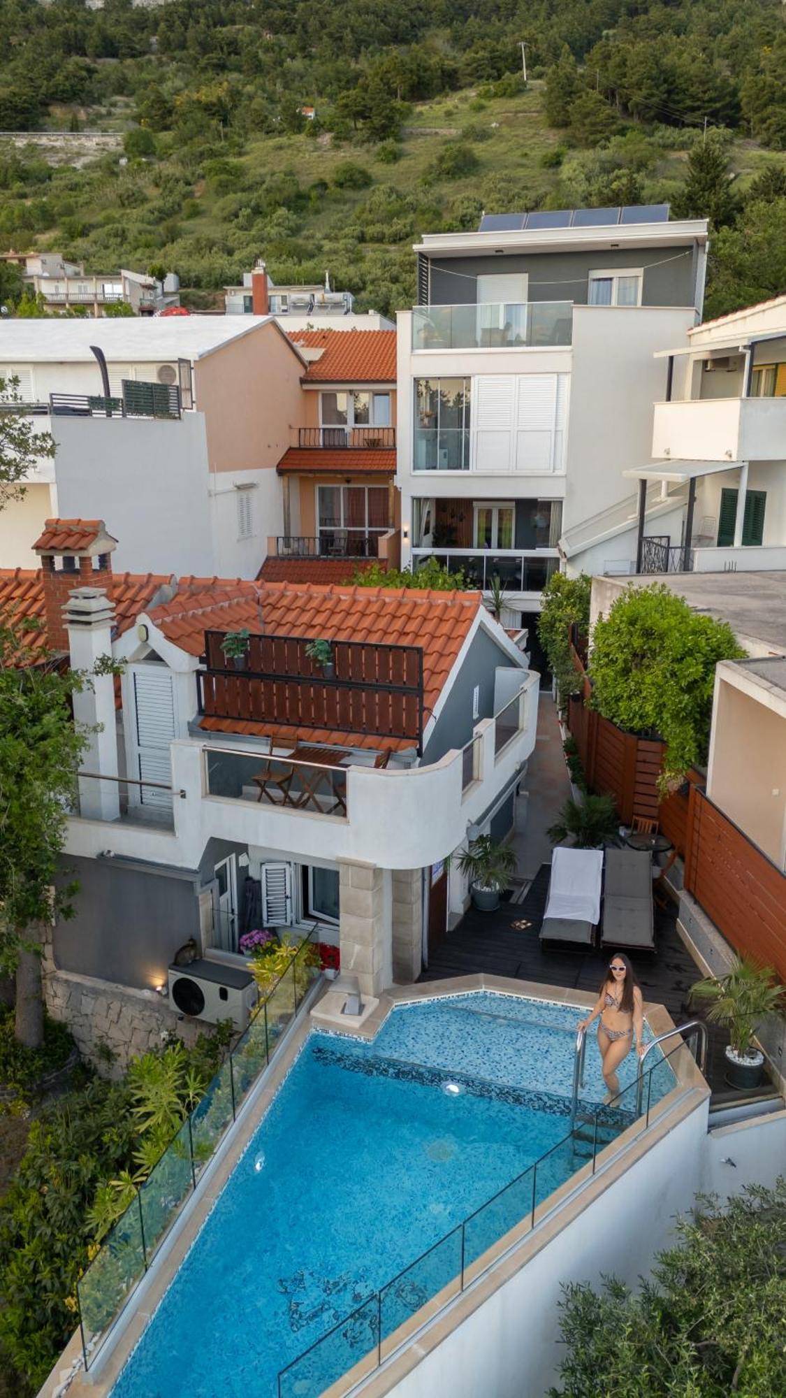 Apartments Villa Tomas เบรลา ภายนอก รูปภาพ